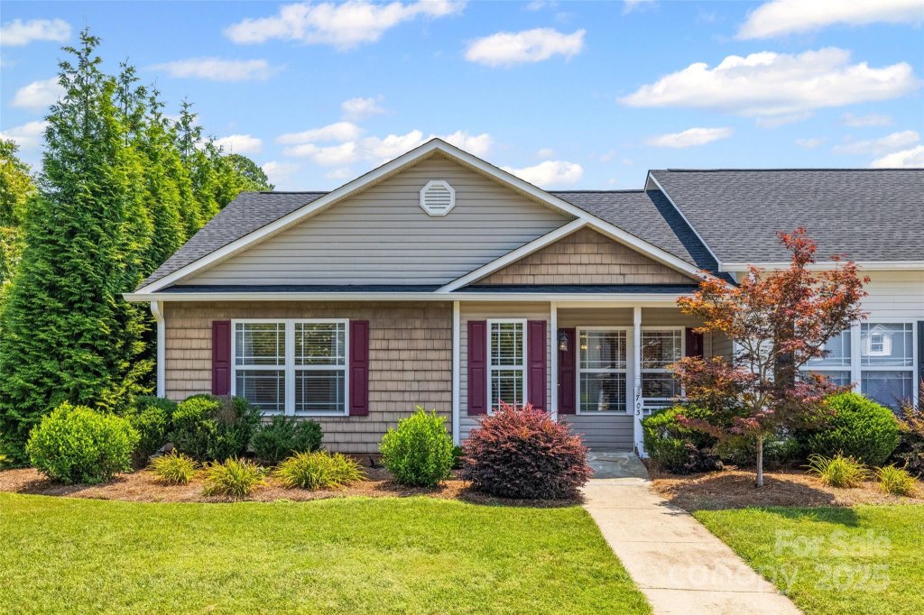703 Dalebrook Lane