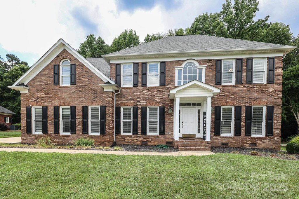 3015 Rochester Court