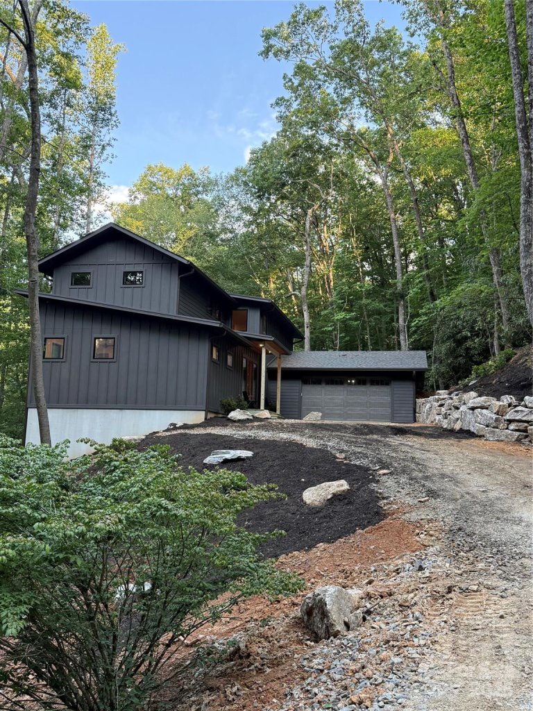 285 Poplar Crest Drive