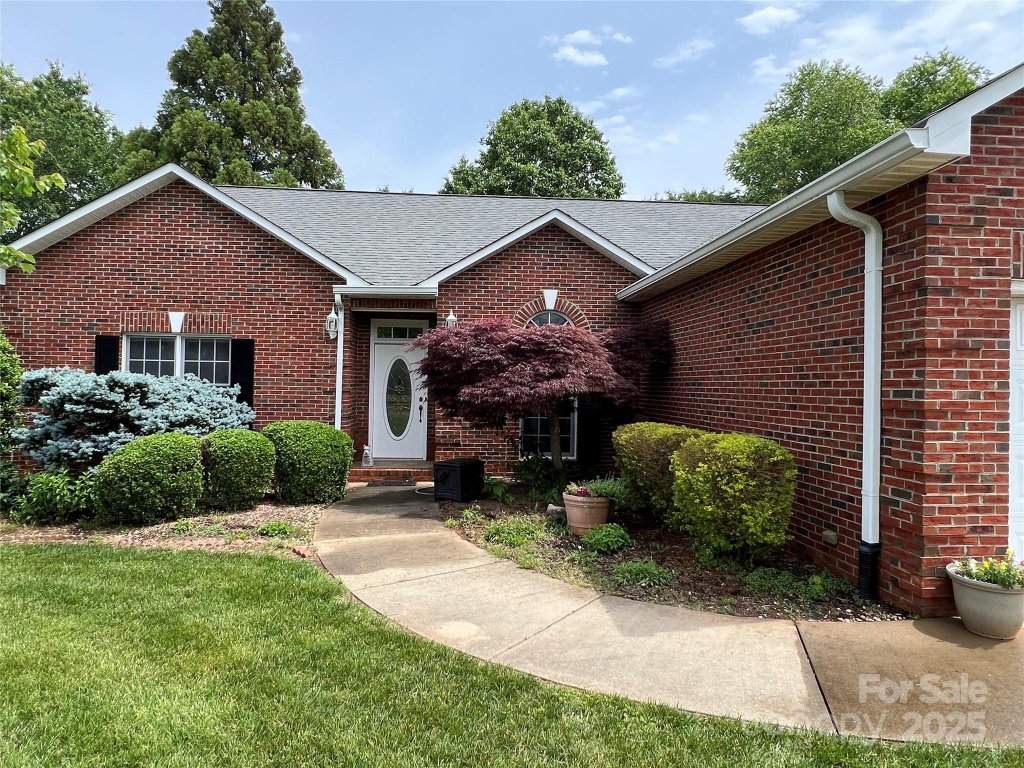 2225 Water Oak Lane