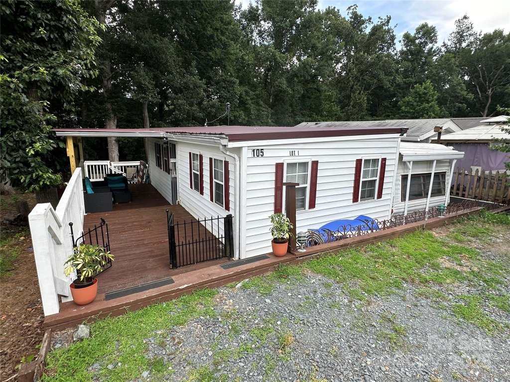 105 Marina Lane