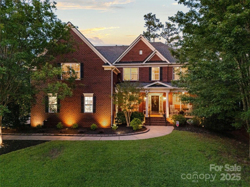 1651 Scotch Pine Lane