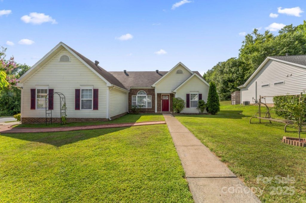 8901 Woodland Park Lane