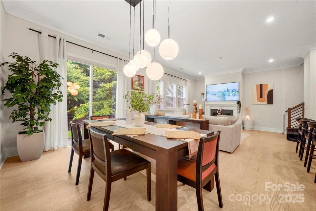 5021 Catterick Court