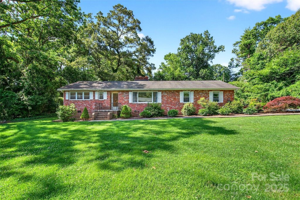 3135 Charlyne Drive