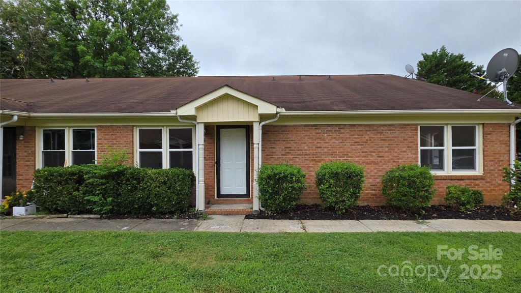 1102 Chandler Drive 104