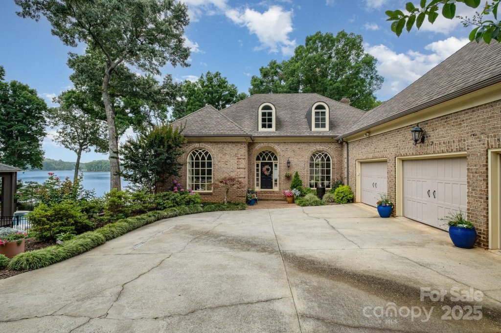 16133 North Point Road