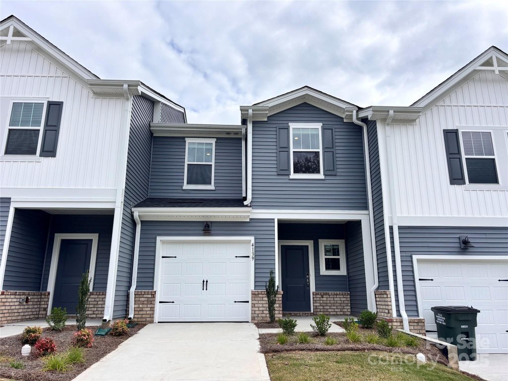 4139 Summit Woods Drive