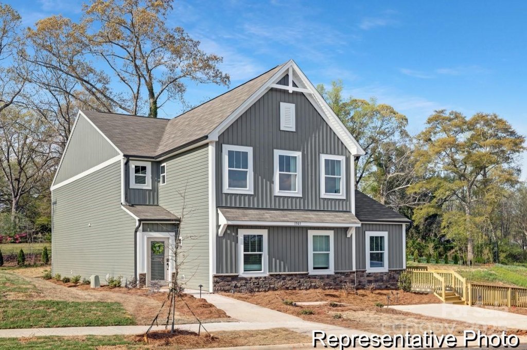 1512 Autumn Banks Way 113