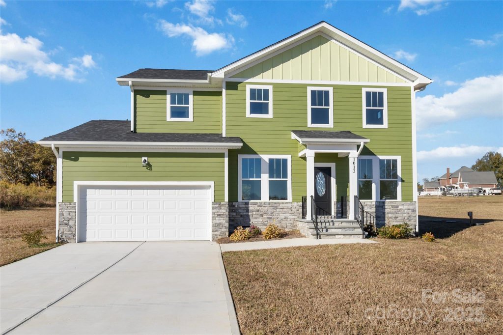 Brief Estates, Monroe community