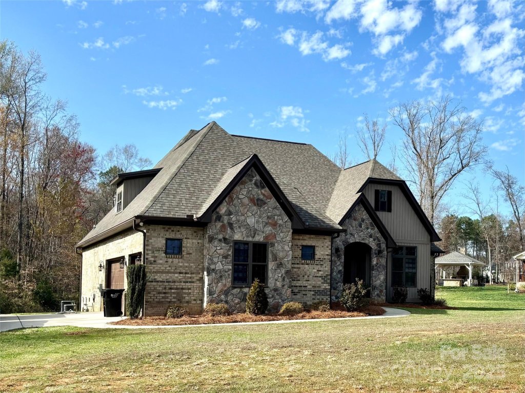 1021 Mccollum Oaks Lane