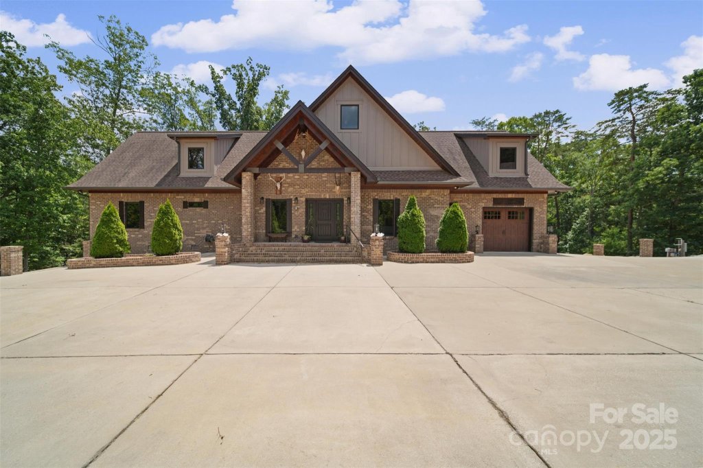 The Retreat At Sunset Ridge, Clover community