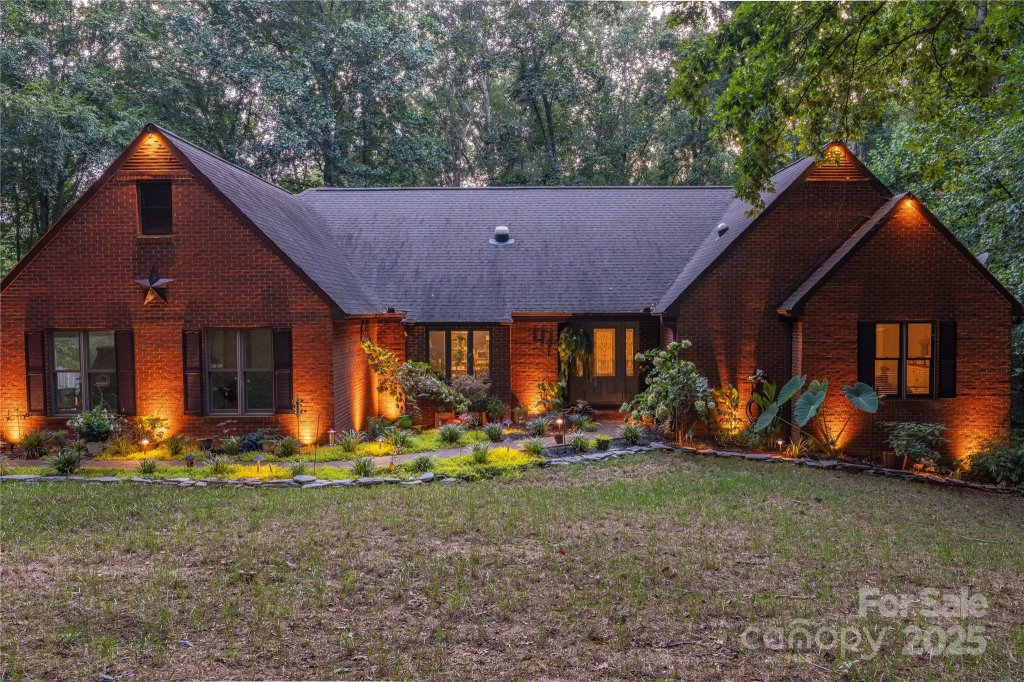 408 Florence Circle