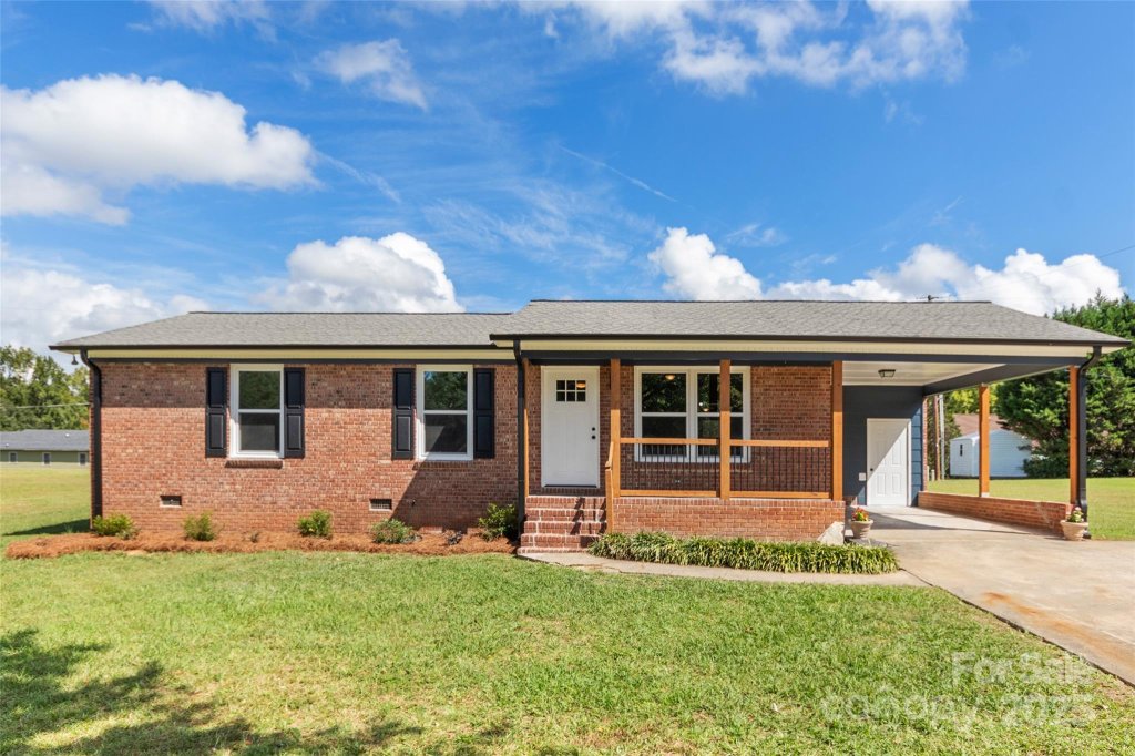 2525 Oxford Circle