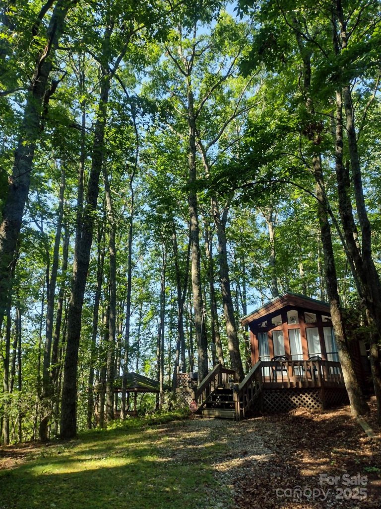 128 Overlook Drive