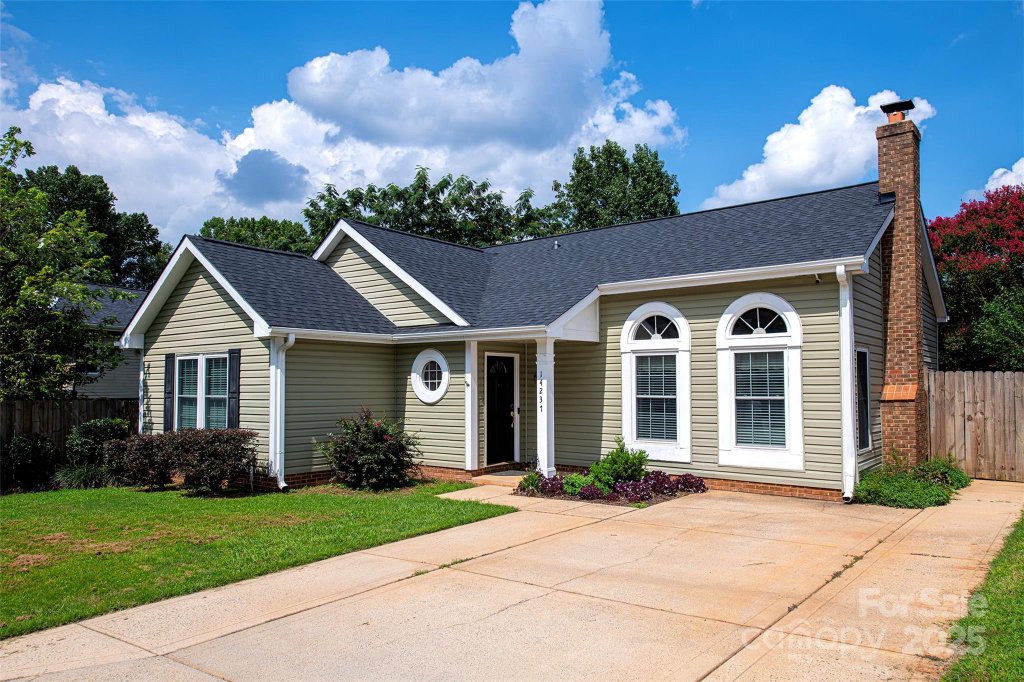 14237 Quartz Lane