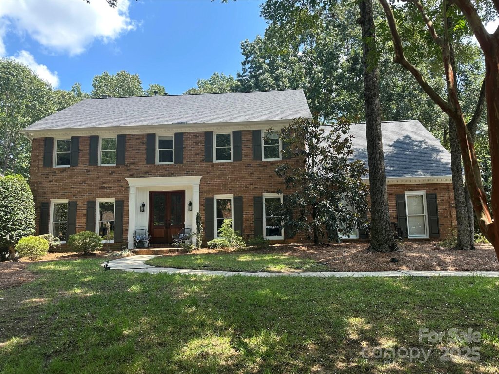 914 Mangionne Drive