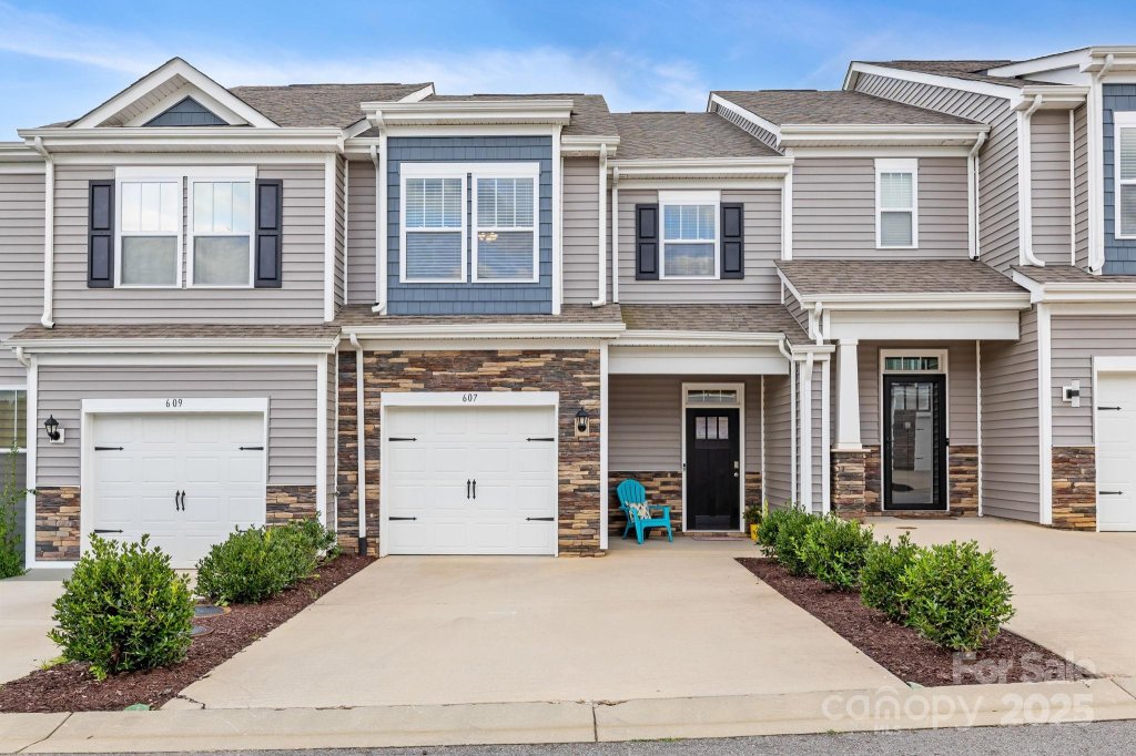 607 Santa Clara Drive