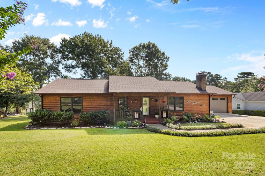 4920 Surfwood Drive