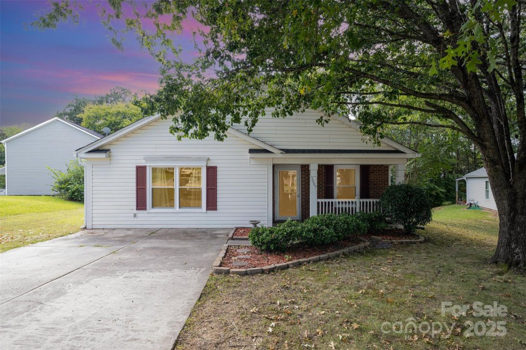 3087 Parade Lane
