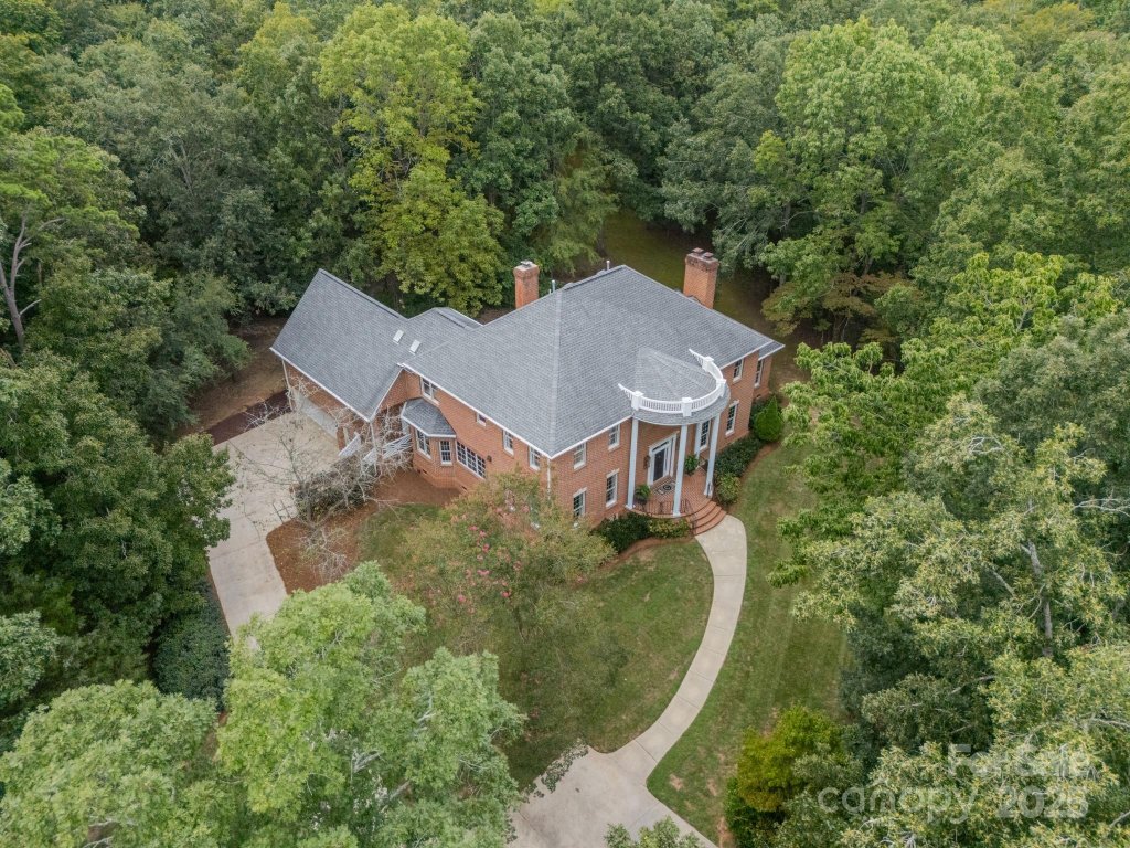 2981 Ellington Drive
