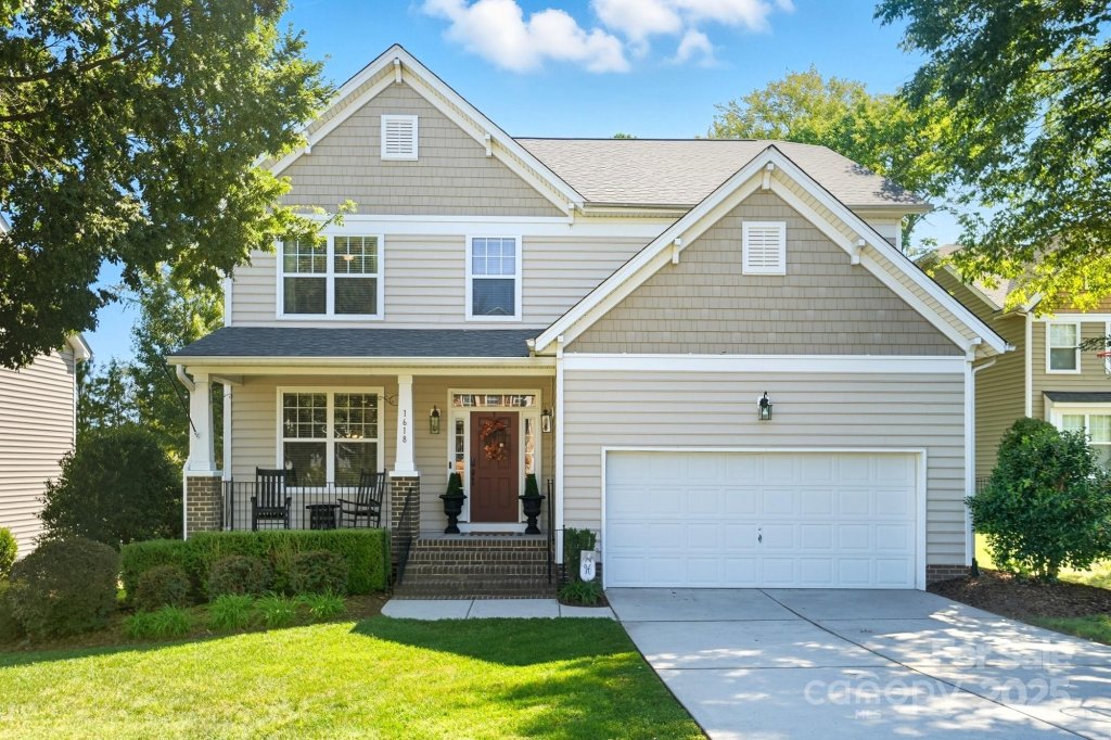 1618 Ballwood Court