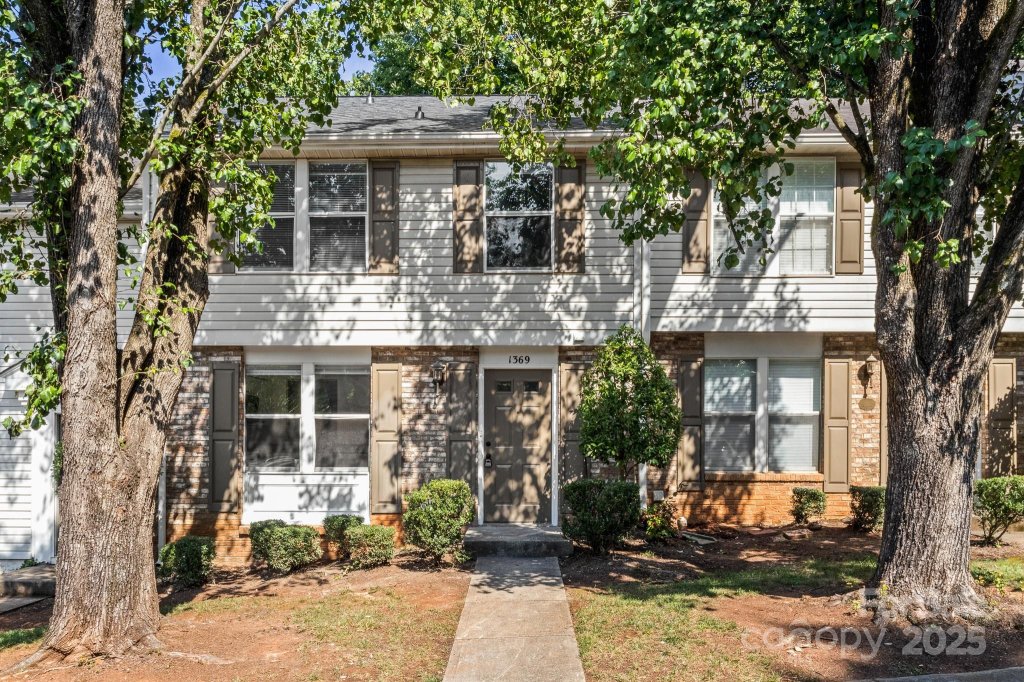 1369 Maple Shade Lane