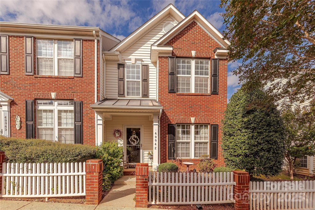 4004 Christine Lane E