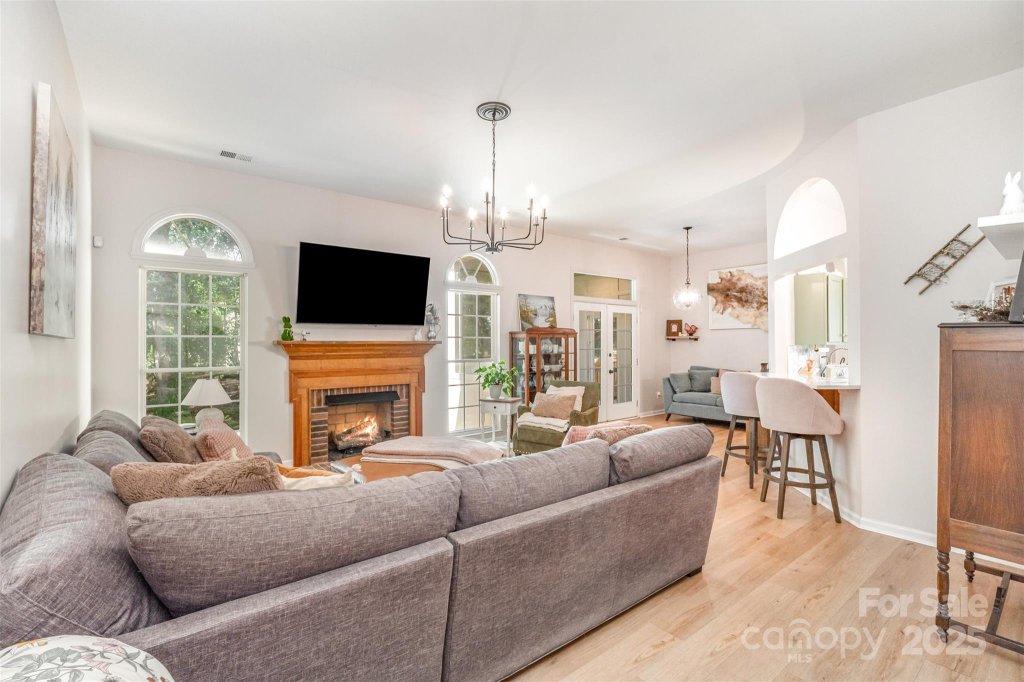 2632 Yarrow Road