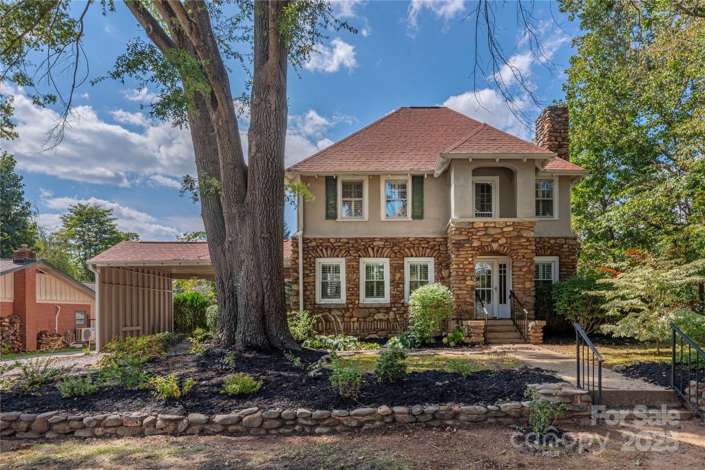 115 Stonewall Avenue