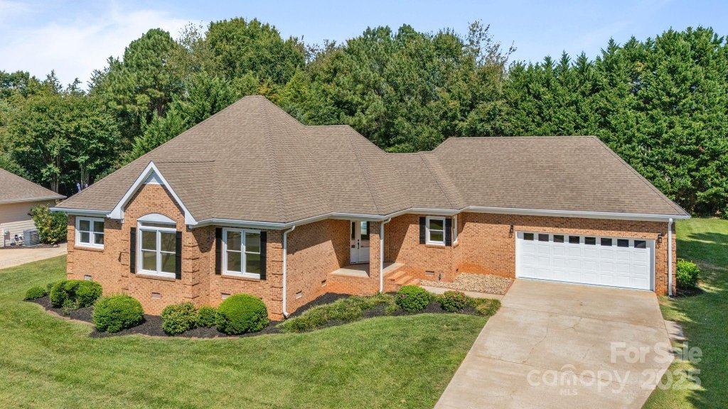 133 Broadbill Drive