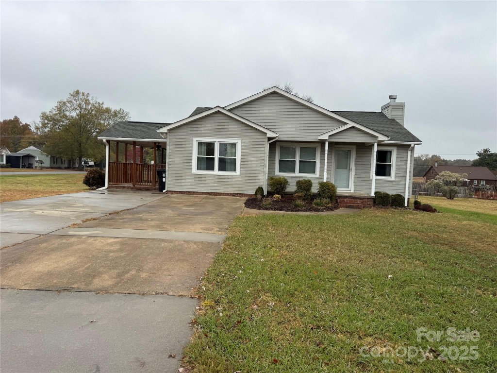 Picture Park, Concord community