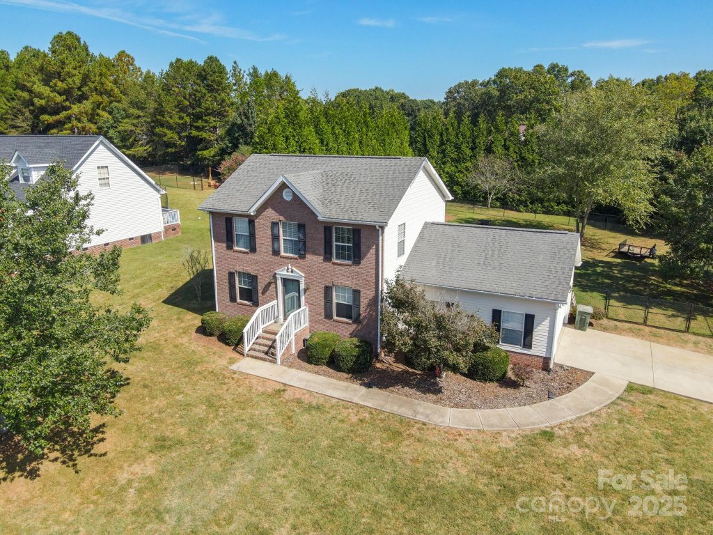 2264 Picnic Drive