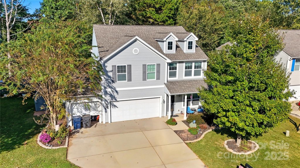 2104 Lake Vista Drive