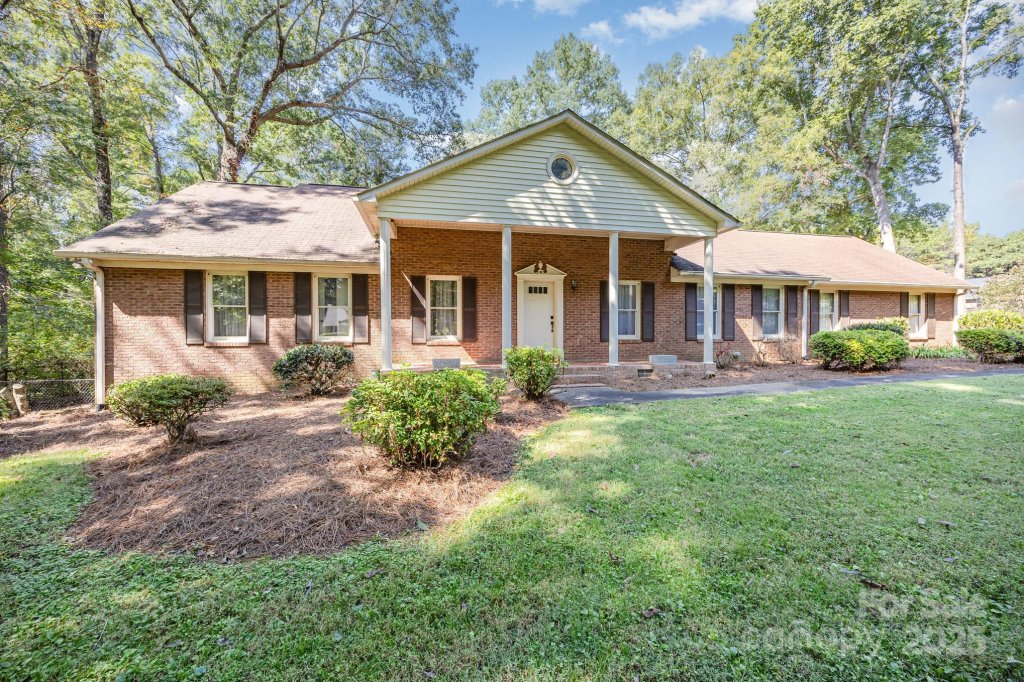 240 Partridge Run