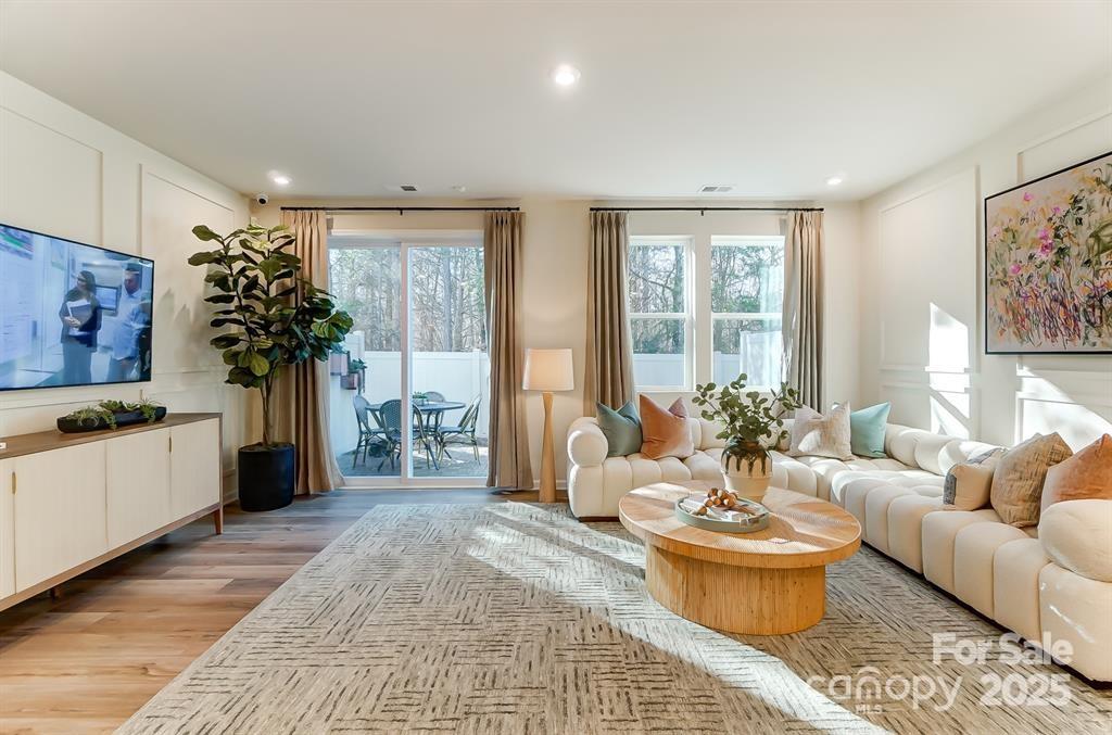 629 Cassidy Court