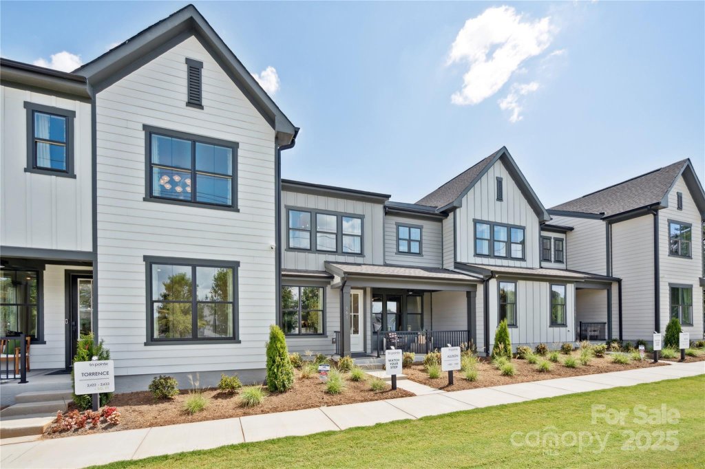 212 Halemarg Drive