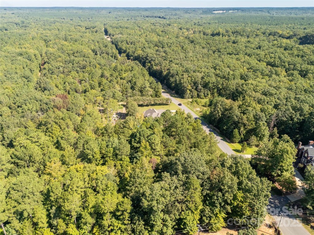 00 Greyfox Estates Road 25