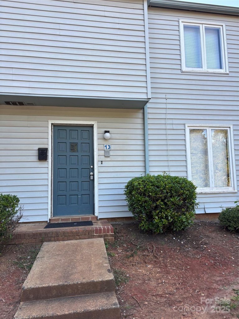 2022 Harvest Lane 13