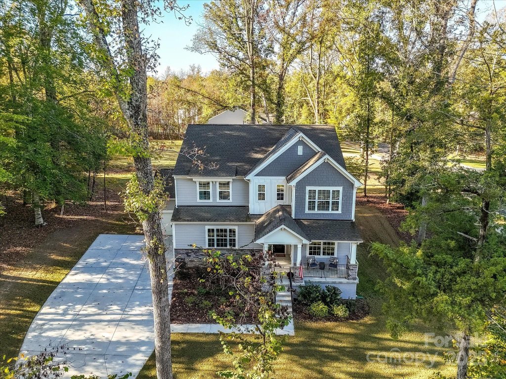 14002 Autumn Glory Drive