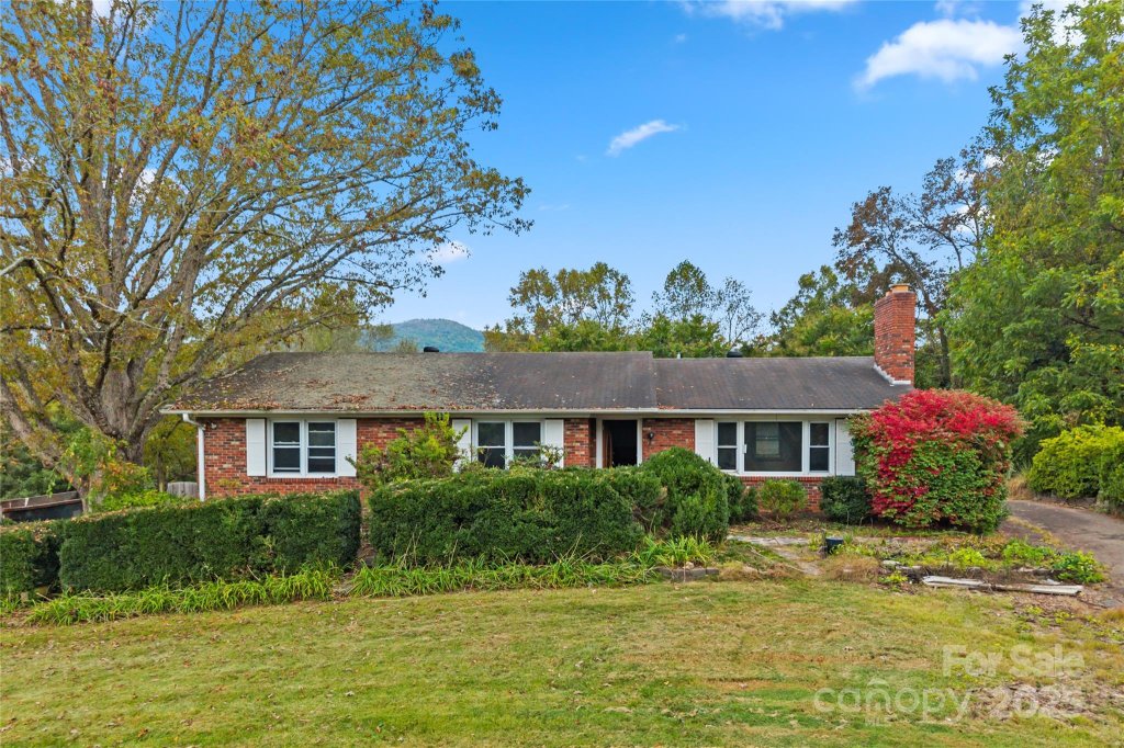 126 College Circle