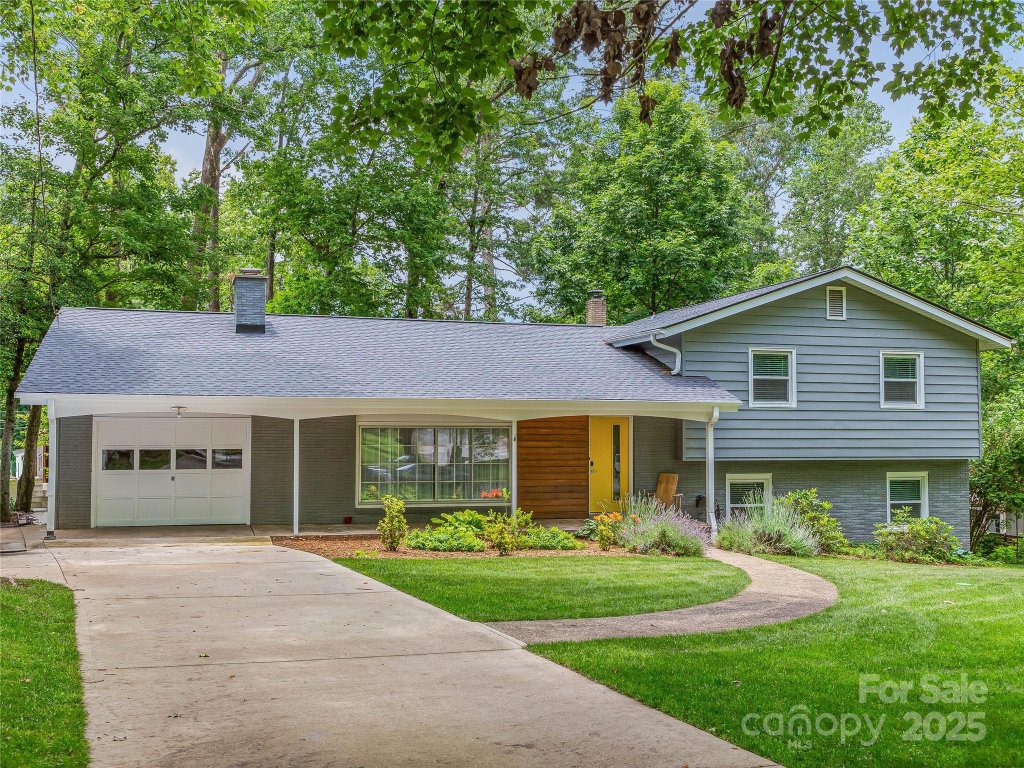 30 S Oak Forest Drive