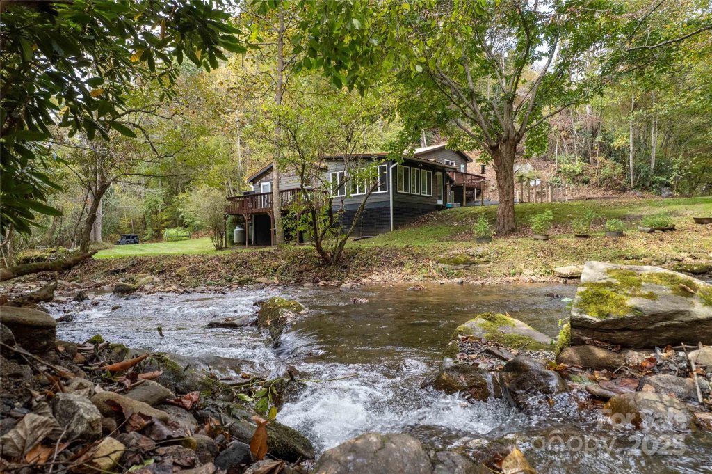 214 Chin Tree Road