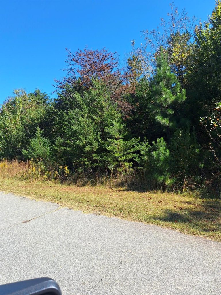 27 Planters Row Road