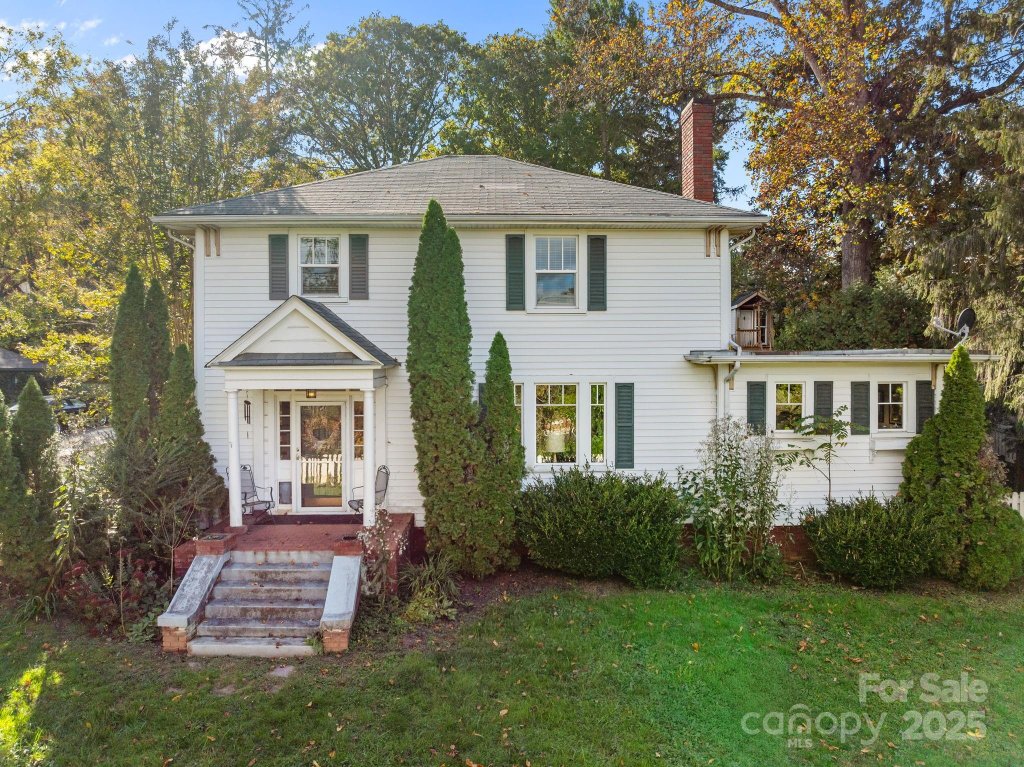 891 Hendersonville Road