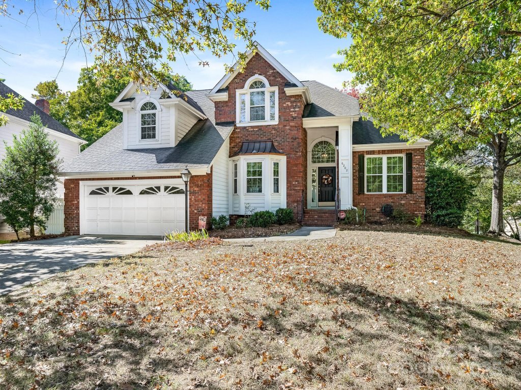 6202 Caslon Court
