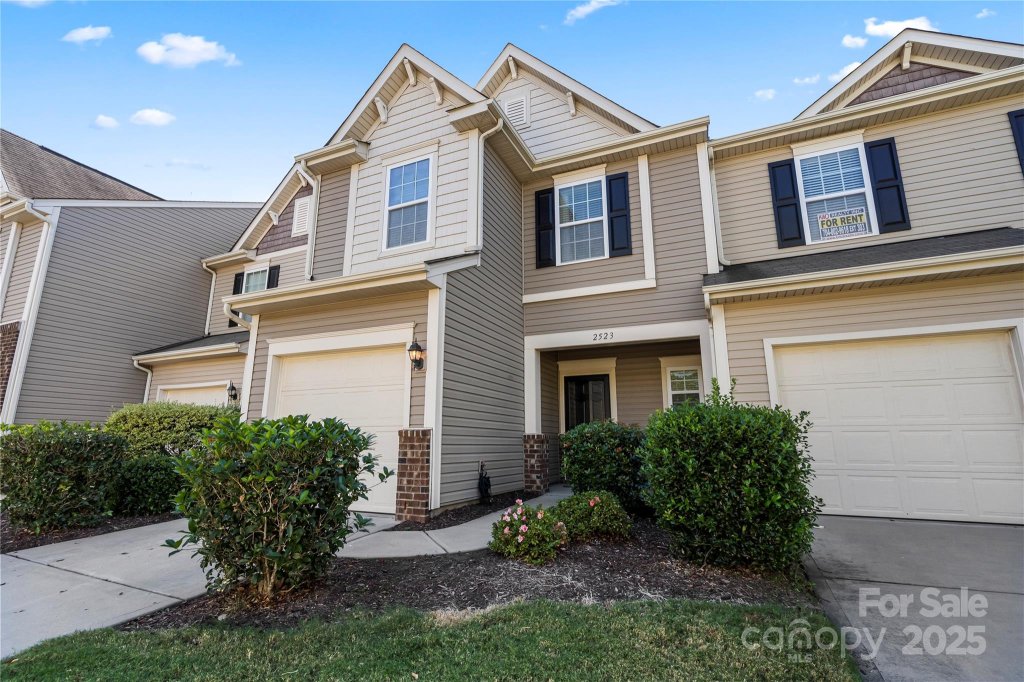 2523 Early Flight Drive