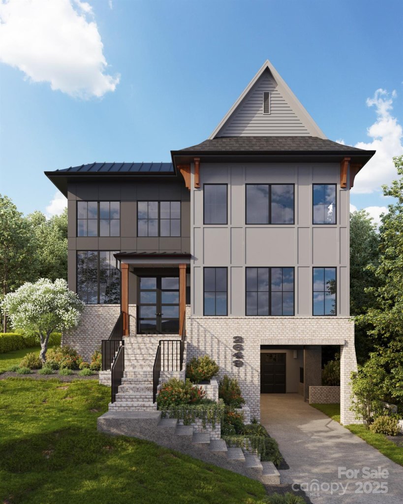 Chantilly, Charlotte community