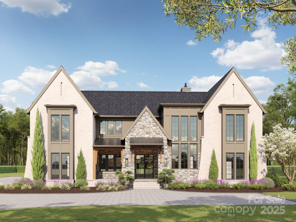 Mammoth Oaks, Charlotte community