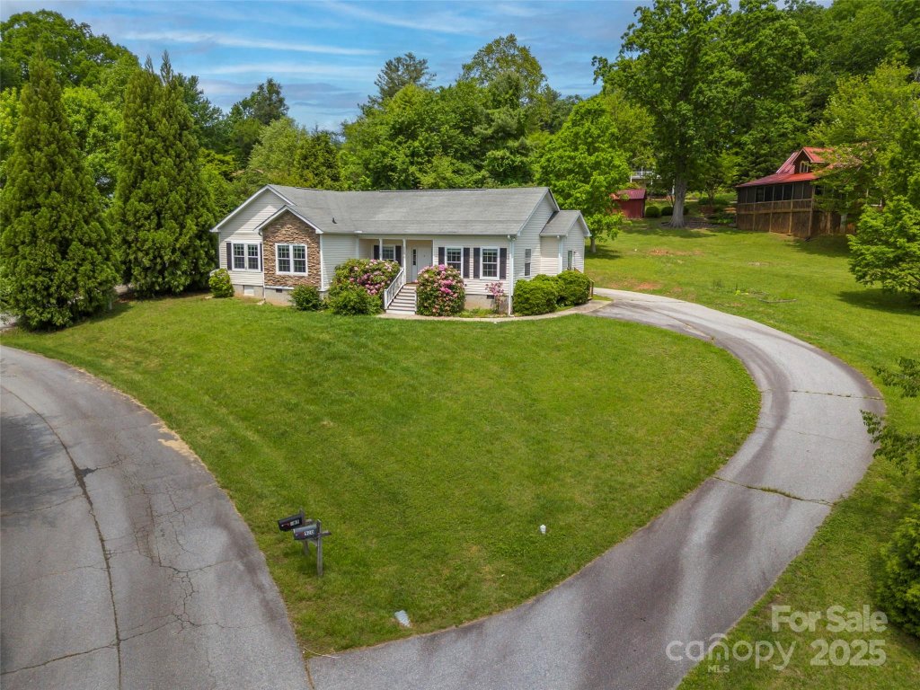 Meadowview, Saluda community